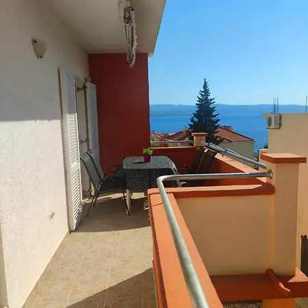 Apartment Mihaljevic Omis