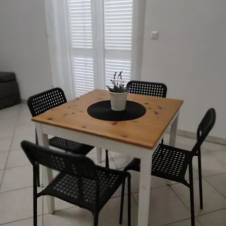 Apartment Mihaljevic Omis