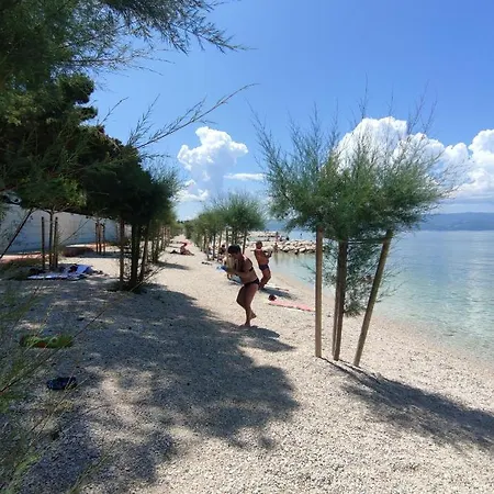 Mihaljevic Omis