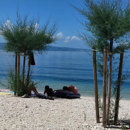 Mihaljevic Omis