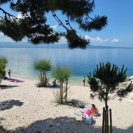 Mihaljevic Apartment Omis
